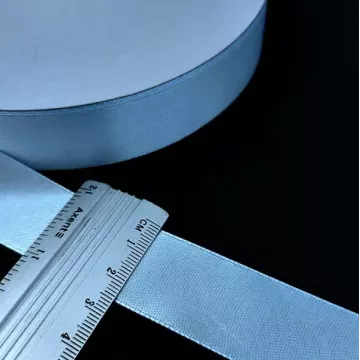 Лента атласная 25 мм -90 м