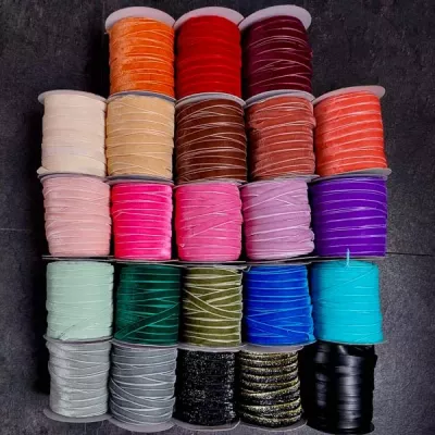 стрічка оксамитова 1см, боб 46 м