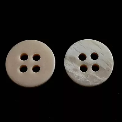 Гудзик сорочковий матовий беж 18/4, 100 шт