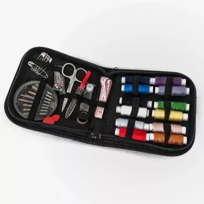 набір дорожній у валізці