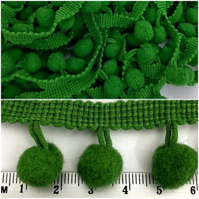 Стрічка з помпонами зелена, 2 см