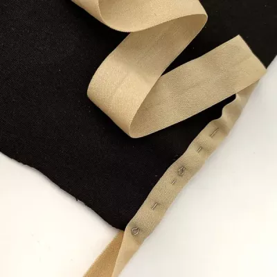 Резинка бейка світло-бежева (матова), 20 мм