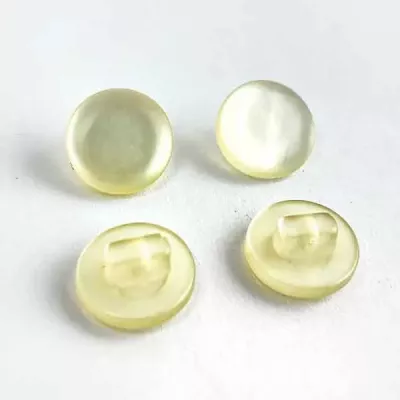 пуговица на ножке плоская, молочная