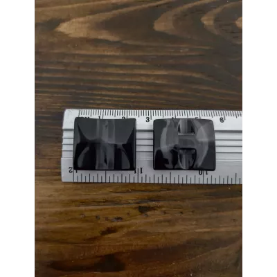 гудзик F L46/півніжок, прямокутний. 20х24 чорний перламутр, уп.50 шт