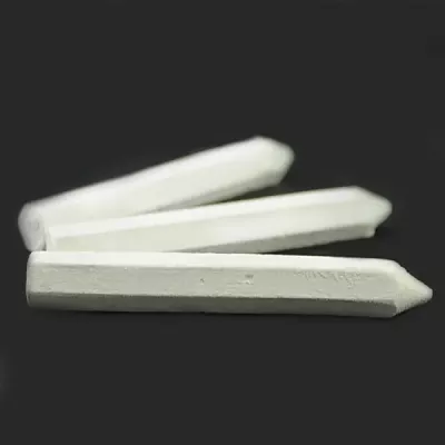 Мел-карандаш белый