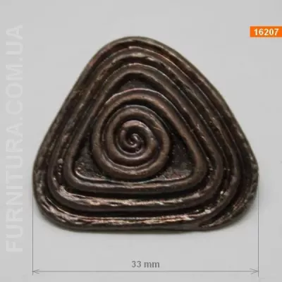 Ґудзик трикутник-лабіринт