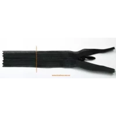 Блискавка YKK потайна 40 см – 580 – чорна.