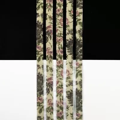 Гумка з ліскою, принт троянда, 8.5 см