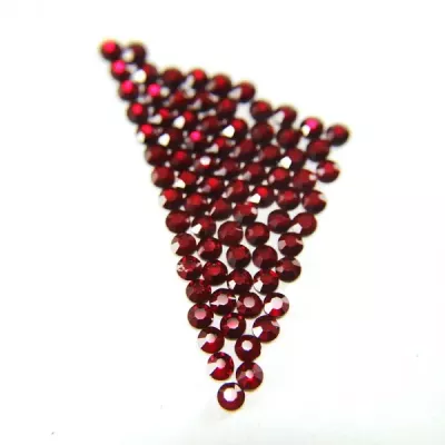 Стразы клеевые темно-красные