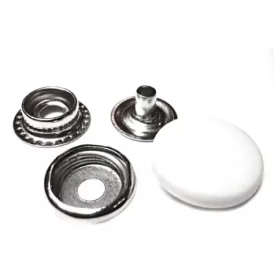 Кнопка середня №61-D15 із пласт. капелюшком.