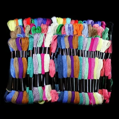 Нитка Муліне (світла) набір 100 шт.