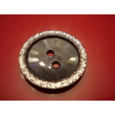 Гудзик, 15 мм