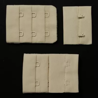 Застібка для білизни бежева, 2 ряди х 3 петлі