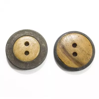 Пуговица коричневая, 22 мм