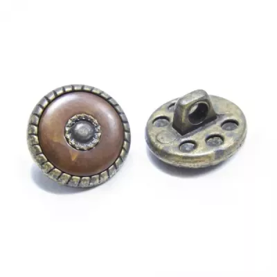 Ґудзик коричневий з каменем, 16 мм