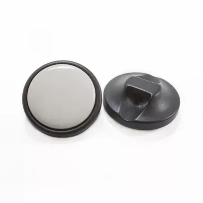 Пуговица серая, 18 мм